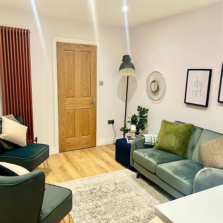 Gorgeous Newly Renovated 2 Double Bed Flat Apartman Swansea Kültér fotó