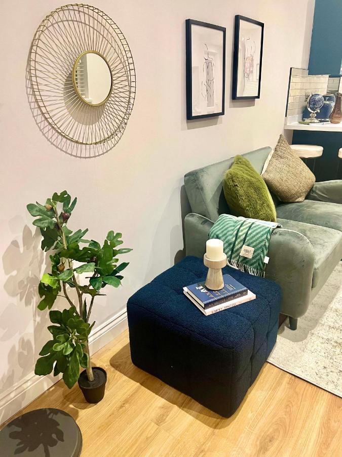 Gorgeous Newly Renovated 2 Double Bed Flat Apartman Swansea Kültér fotó