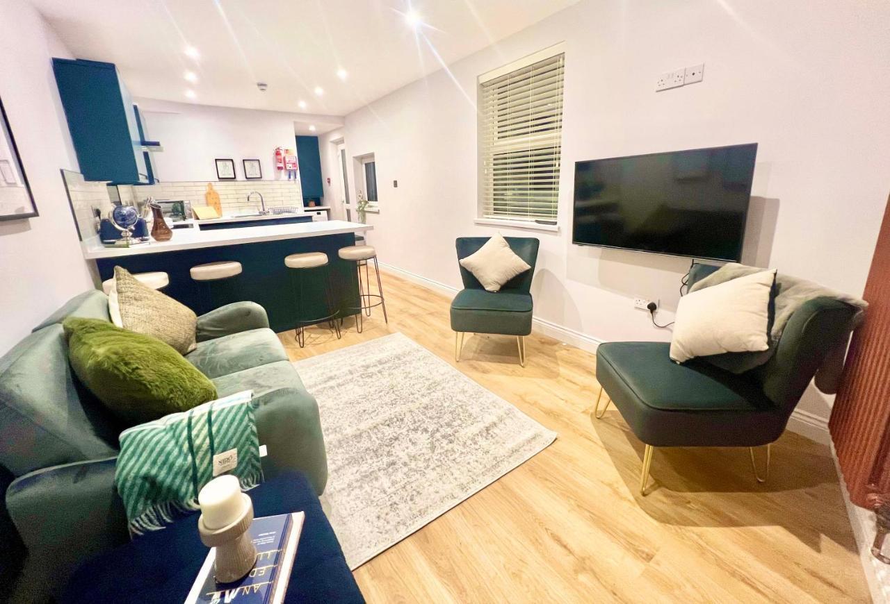 Gorgeous Newly Renovated 2 Double Bed Flat Apartman Swansea Kültér fotó